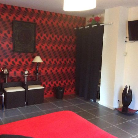 L Entre Deux Bed & Breakfast Champcey Ruang foto